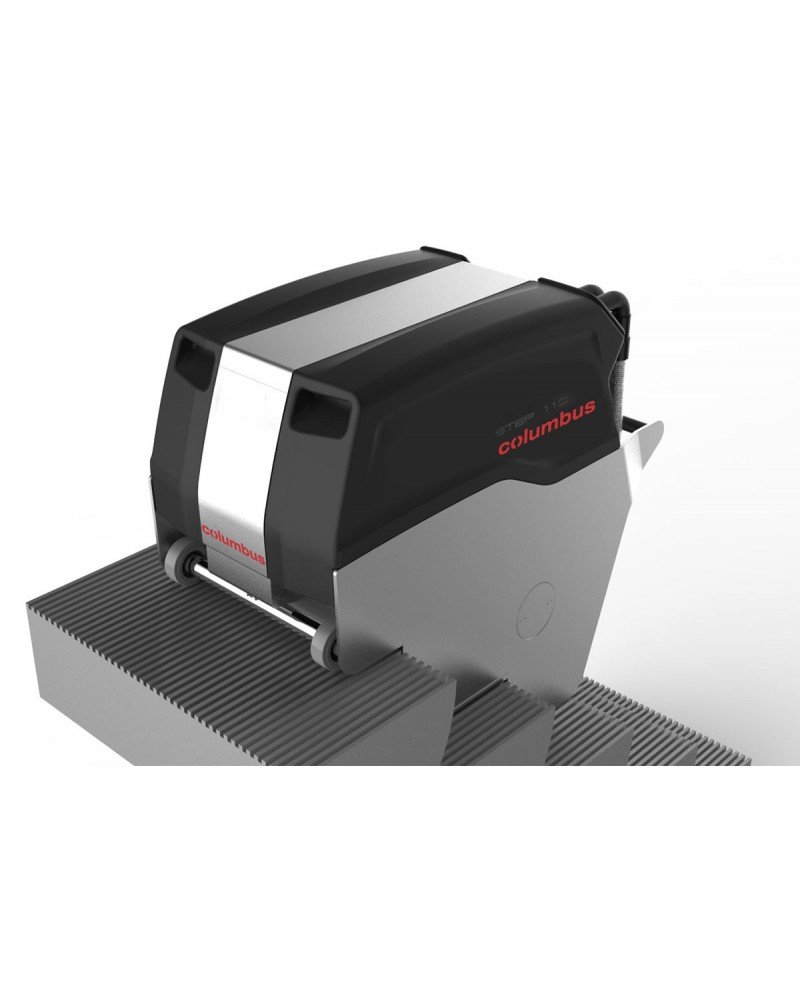 La STEP 110 — machine de référence pour le nettoyage professionnel des escalators